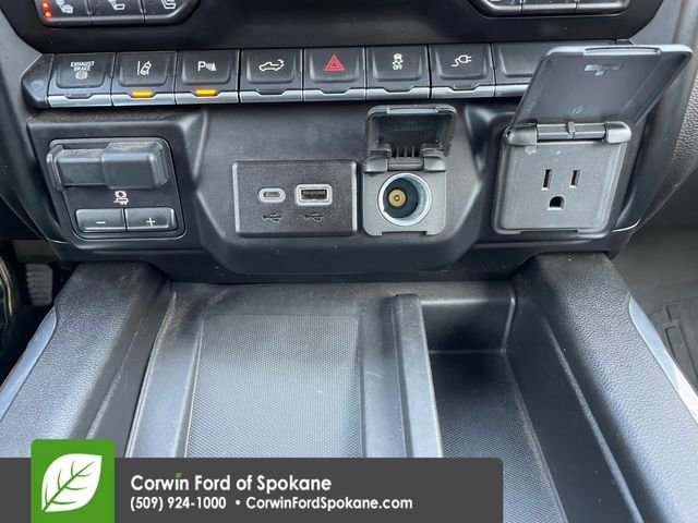 Used 2023 GMC Sierra 3500 SLT w/ SLT Premium Package image 38