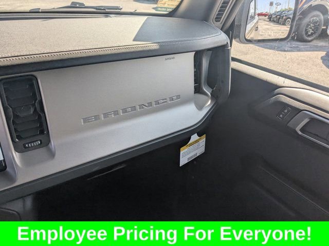 New 2026 Ford Bronco Outer Banks AWD/4WD image 18