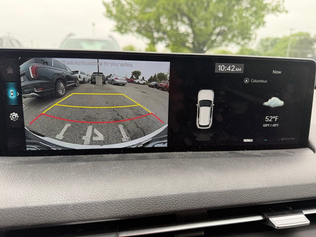 Used 2024 Genesis GV70 2.5T AWD/4WD image 10