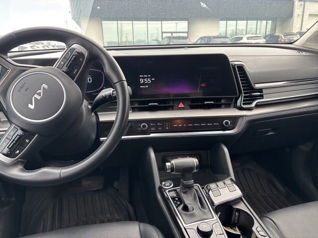 Used 2023 Kia Sportage EX FWD image 10