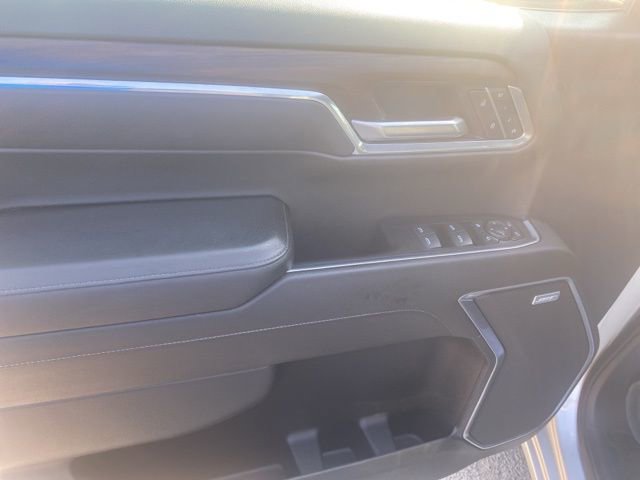 Used 2022 GMC Sierra 1500 SLT w/ SLT Premium Plus Package image 17