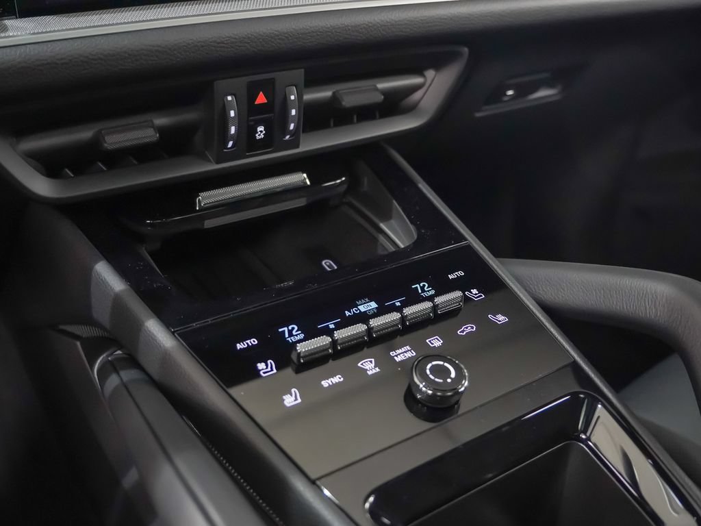 Certified 2026 Porsche Cayenne E-Hybrid AWD/4WD image 32