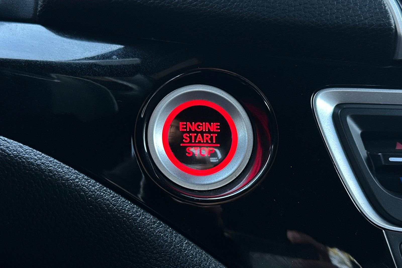 Used 2023 Honda Ridgeline Black Edition image 23