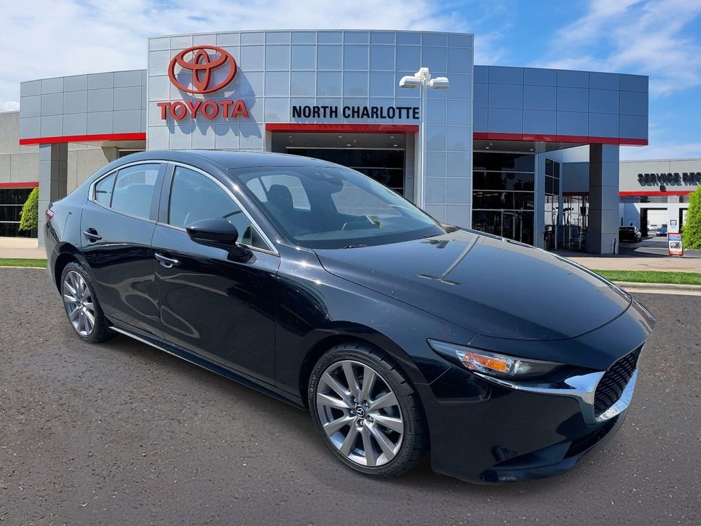 Used 2021 MAZDA MAZDA3 s image 3