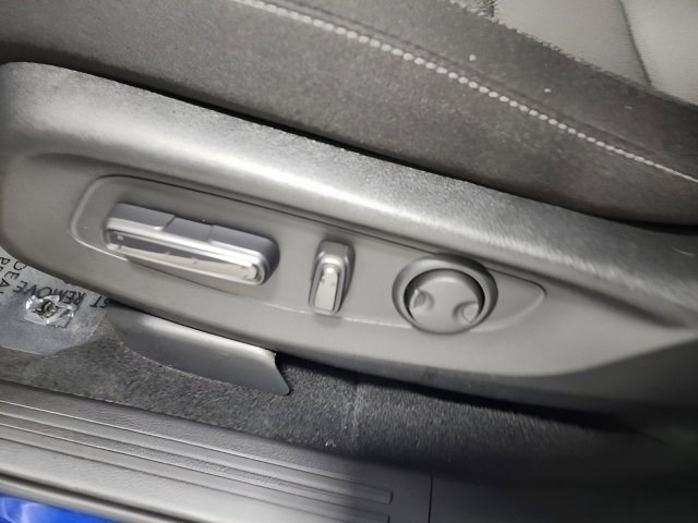 Certified 2025 Honda CR-V EX image 23