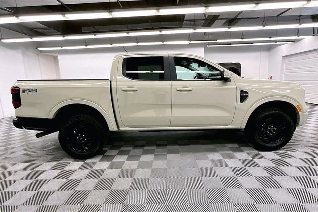 Used 2025 Ford Ranger Lariat w/ FX4 Off-Road Package AWD/4WD image 14