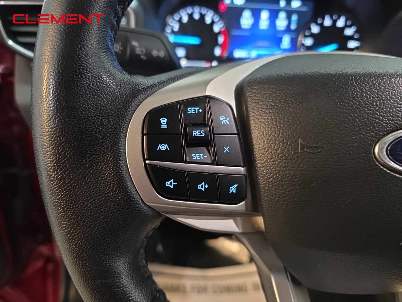 Used 2021 Ford Explorer Limited w/ Equipment Group 301A image 16