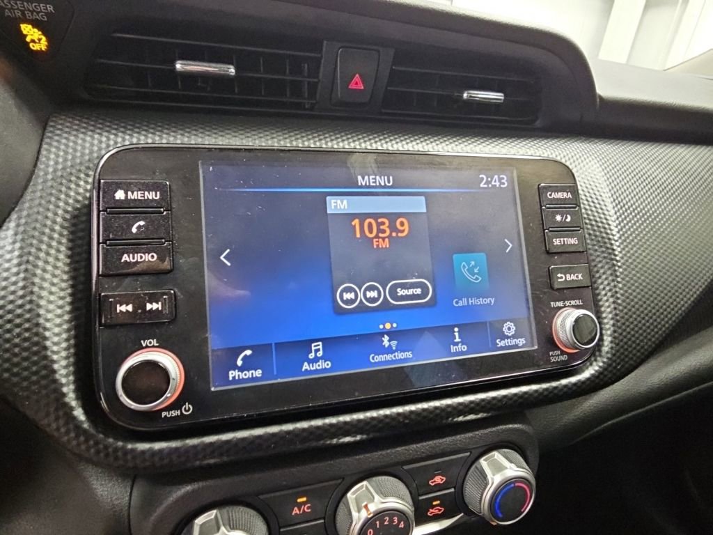 Used 2023 Nissan Kicks SV FWD image 14