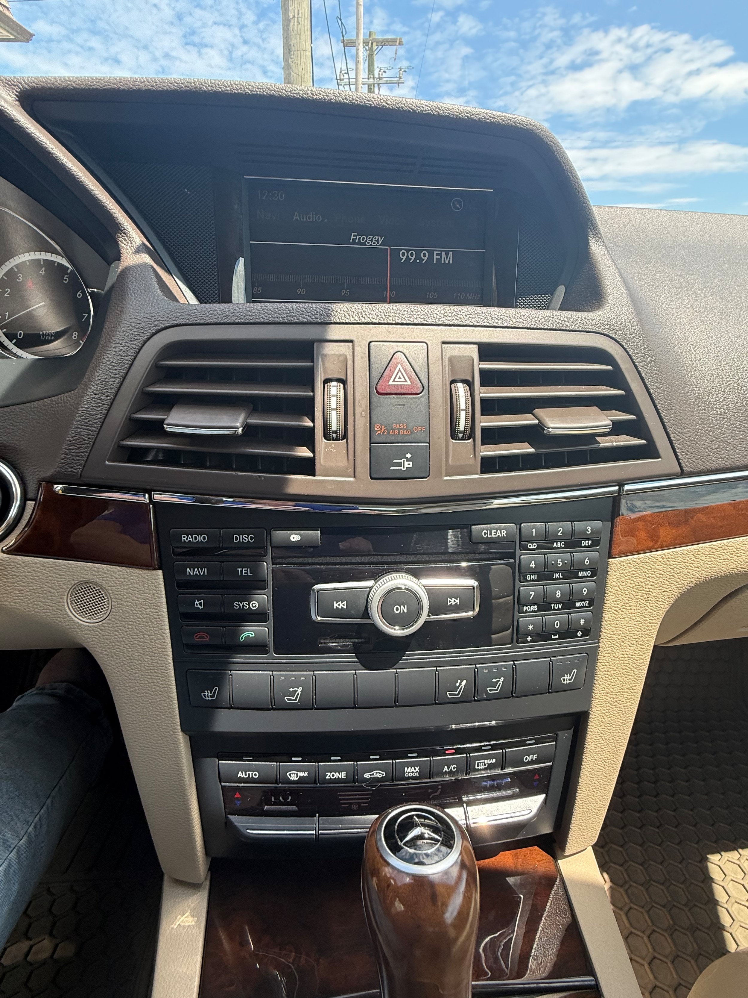 Used 2012 Mercedes-Benz E 350 Cabriolet image 11