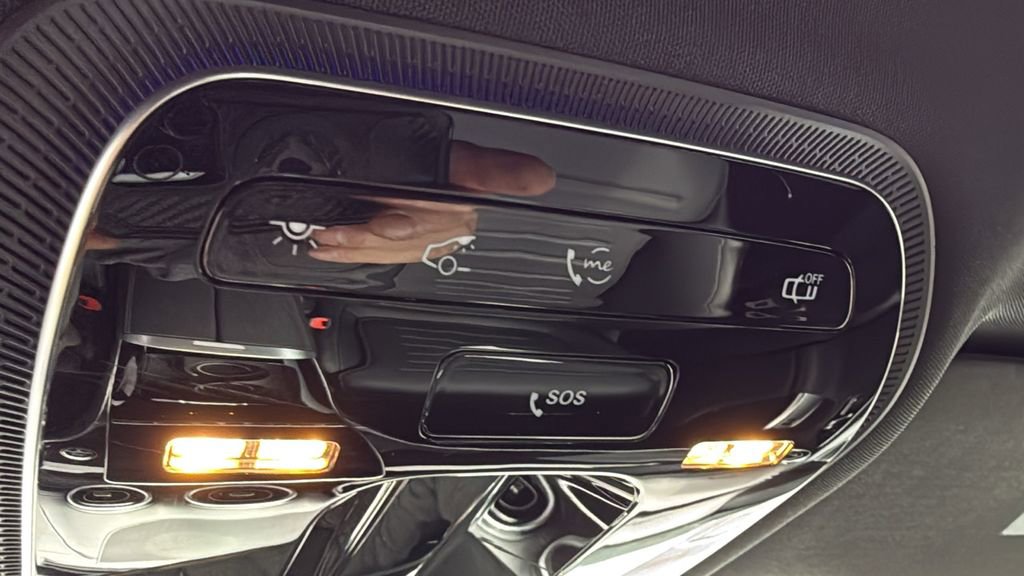 Certified 2024 Mercedes-Benz GLC 300 image 31