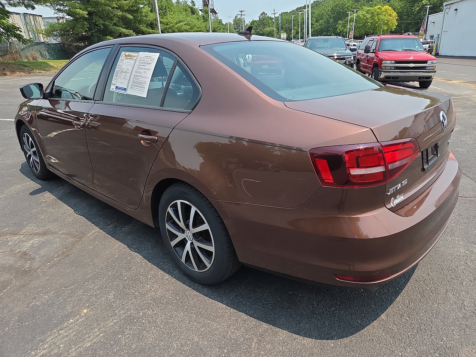 Used 2016 Volkswagen Jetta SE FWD image 5
