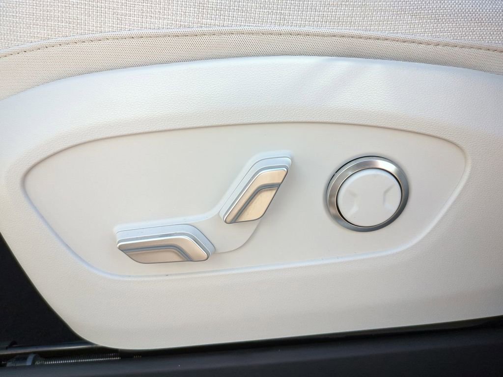 New 2026 Hyundai Ioniq 9 SE AWD/4WD image 19