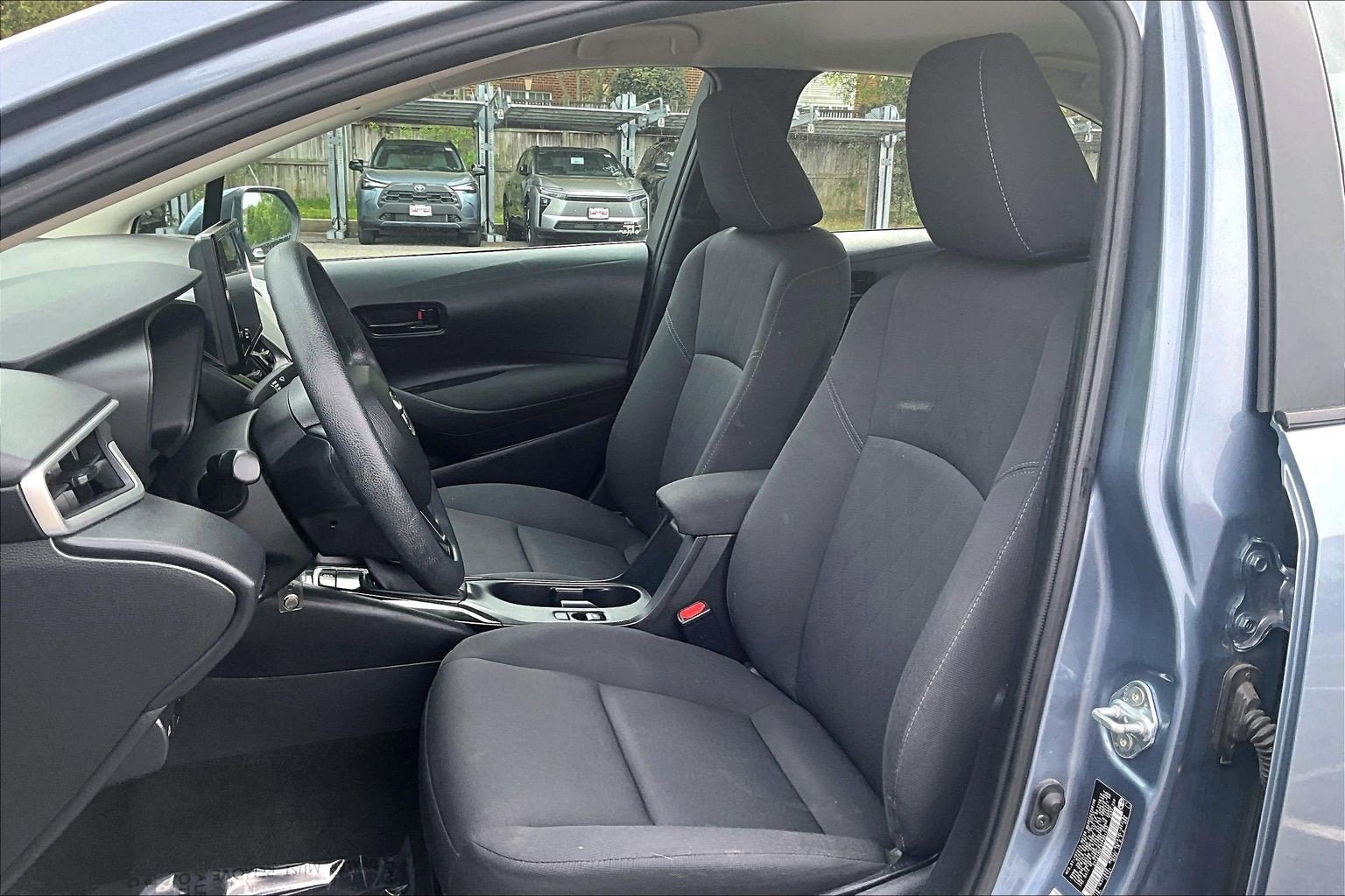 Used 2023 Toyota Corolla LE FWD image 23