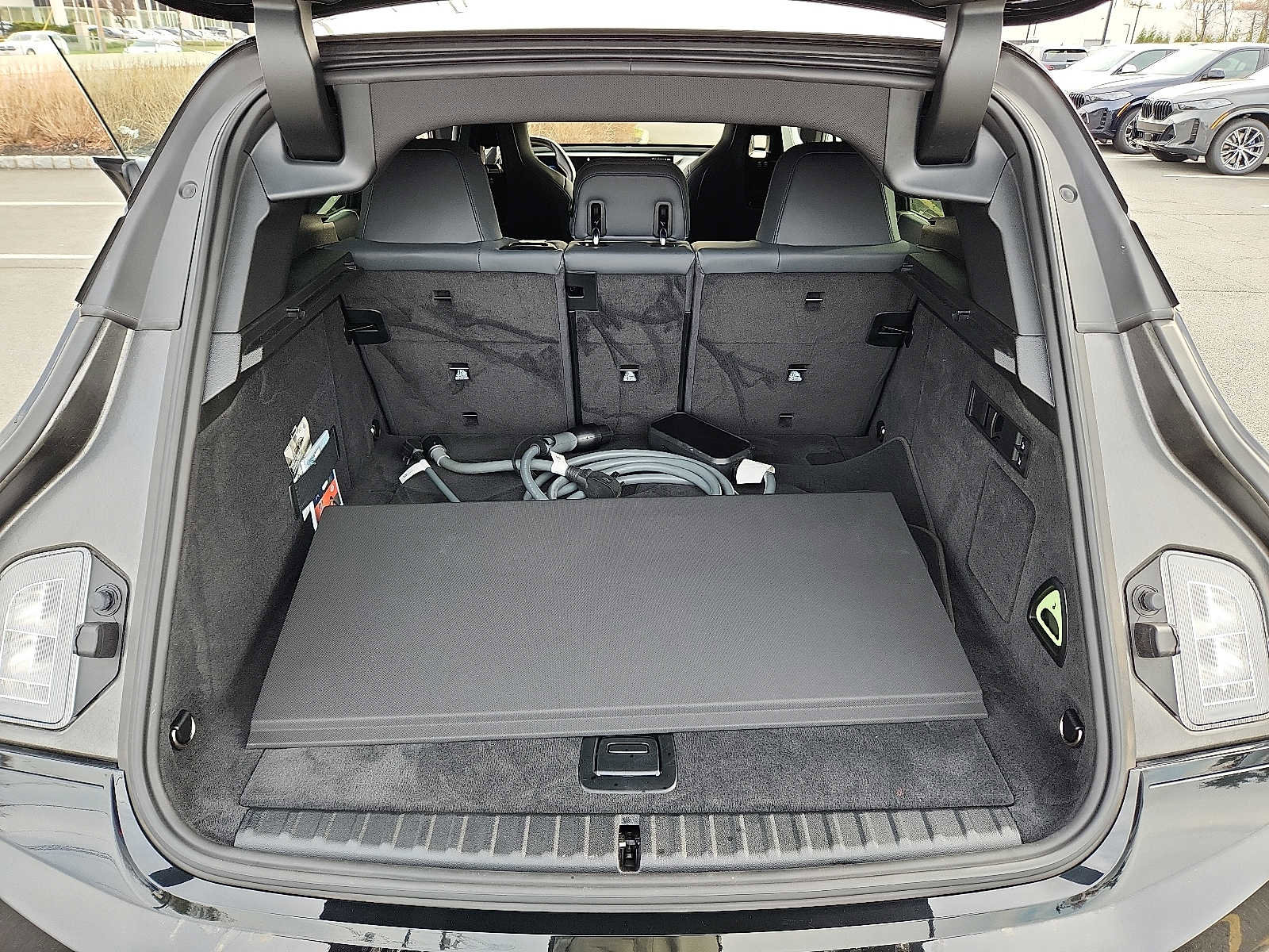 Used 2023 BMW iX xDrive50 w/ Ultimate Package 2 image 27