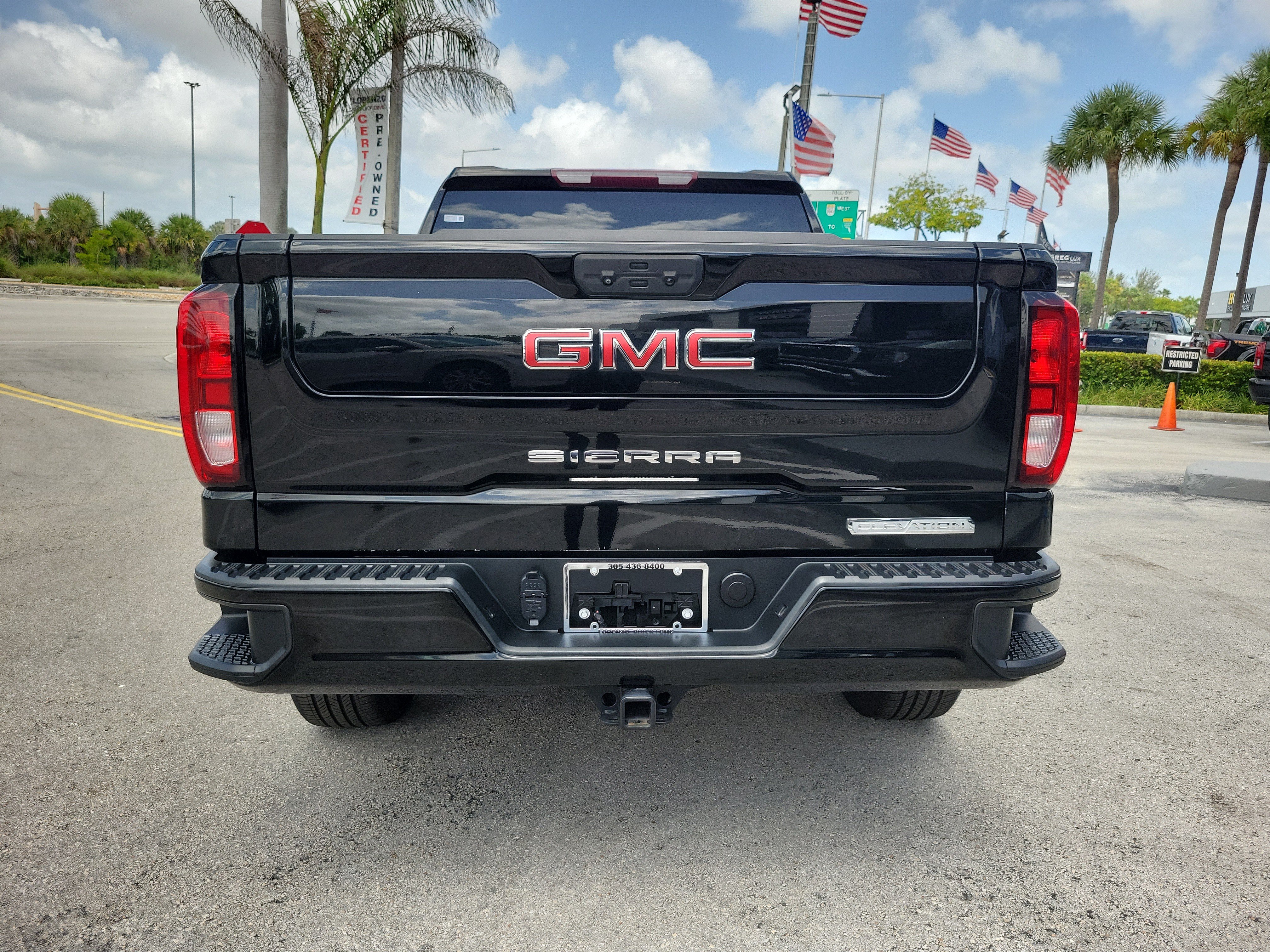 Used 2023 GMC Sierra 1500 Elevation RWD image 6