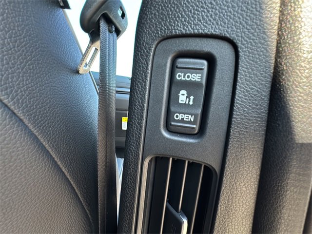 Certified 2026 Honda Odyssey Elite image 21