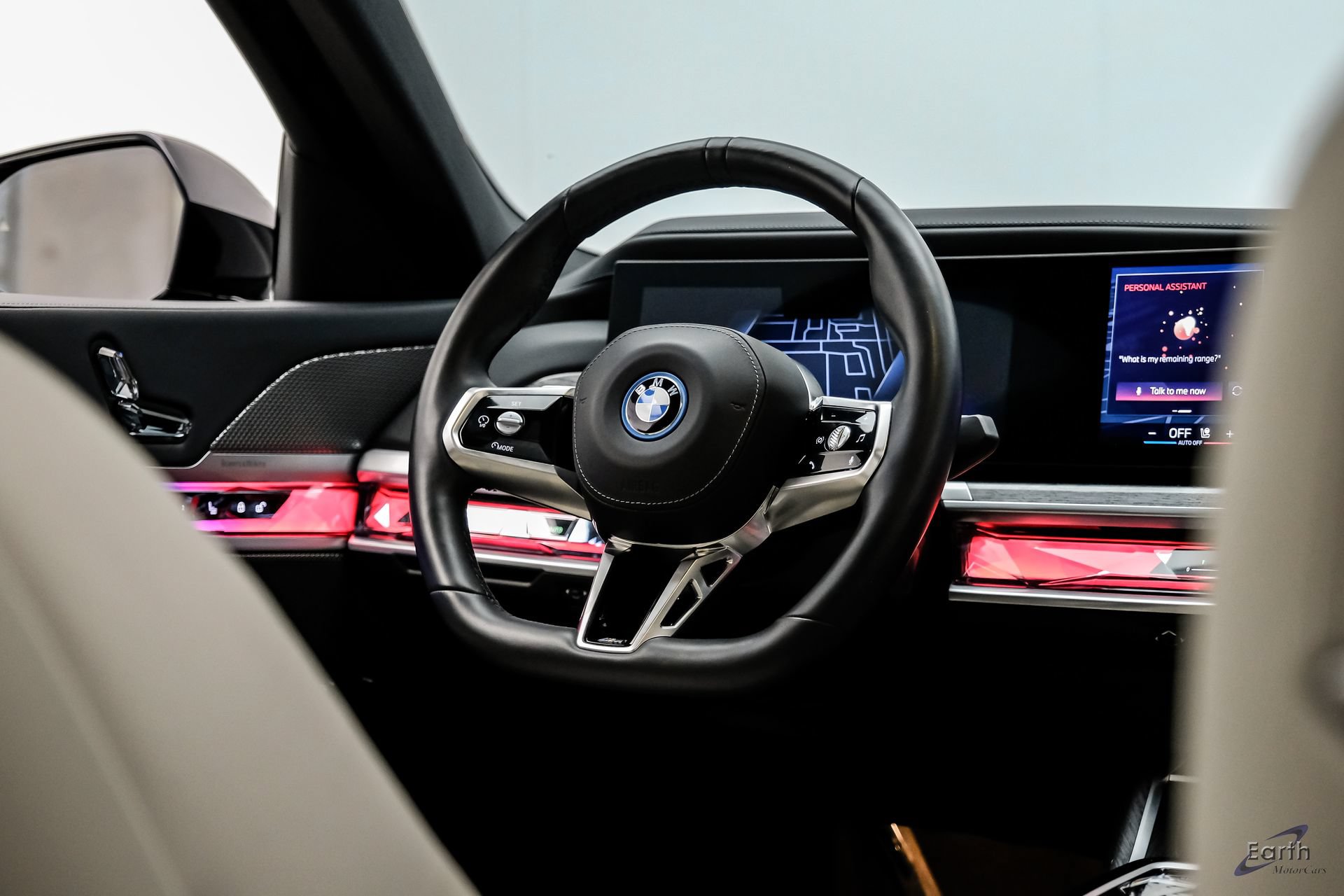 Used 2025 BMW i7 xDrive60 AWD/4WD image 43