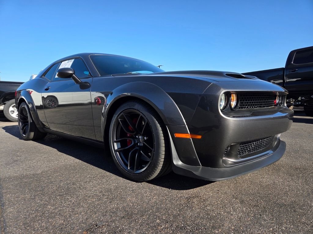 Used 2023 Dodge Challenger SRT Hellcat RWD image 2