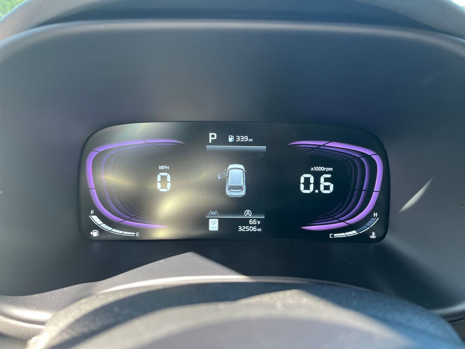 Used 2025 Kia Soul LX w/ LX Technology Package image 38