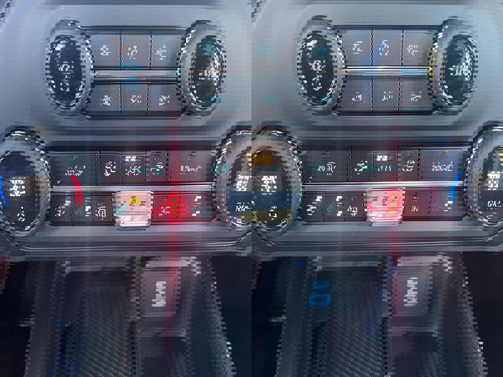 New 2025 Ford Bronco Outer Banks image 24