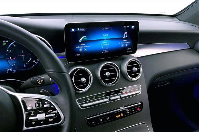 Used 2021 Mercedes-Benz GLC 300 4MATIC image 5