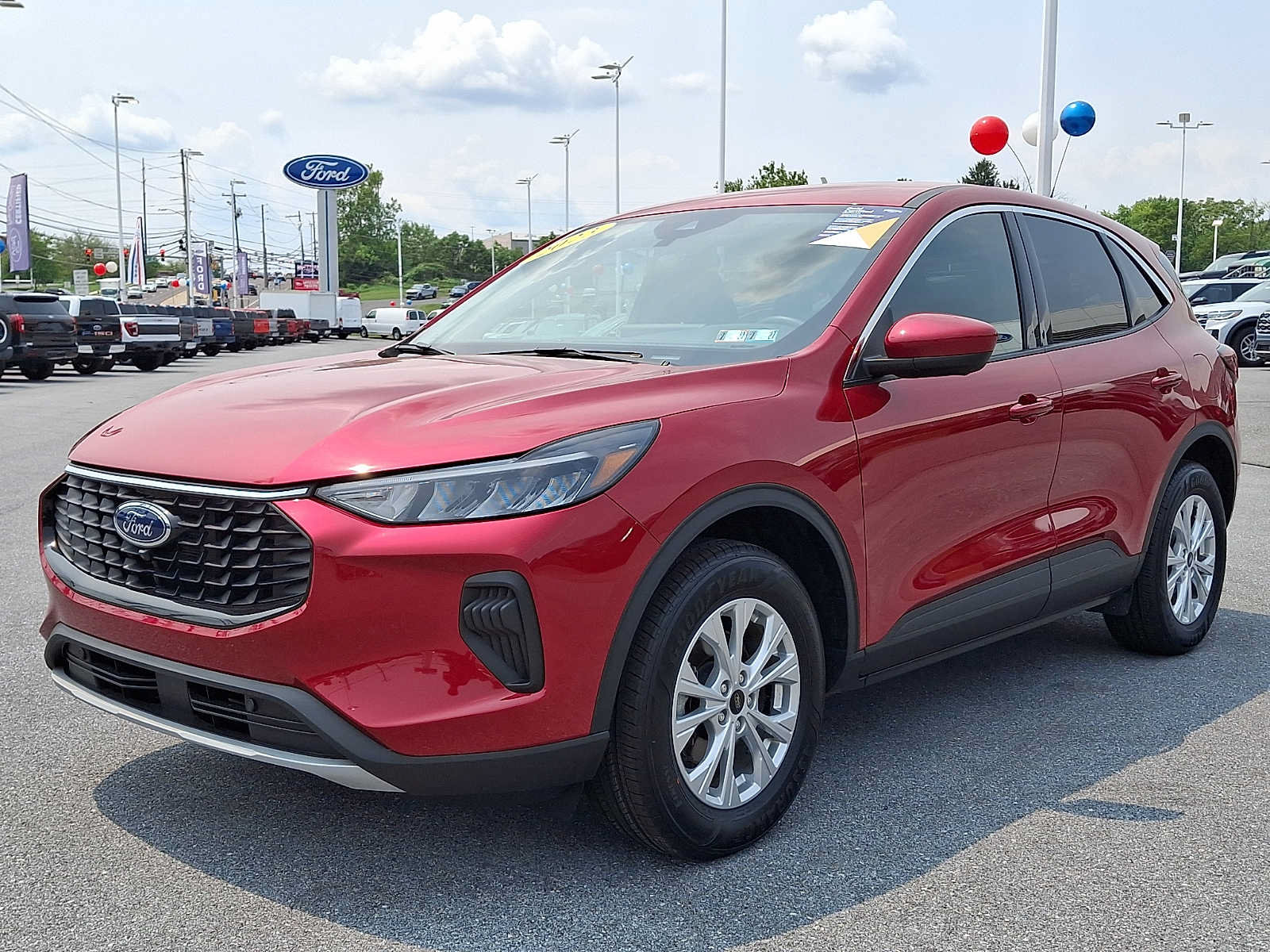 Certified 2023 Ford Escape Active w/ Tech Pack #2 AWD/4WD image 3