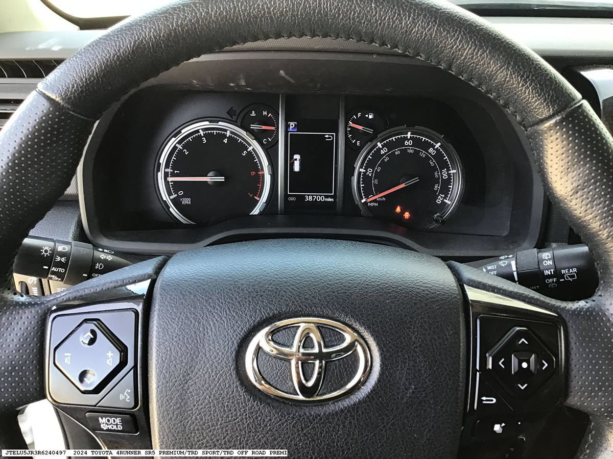 Used 2024 Toyota 4Runner TRD Pro AWD/4WD image 13