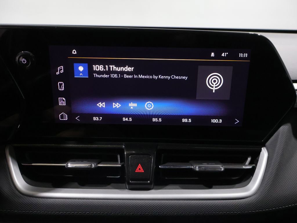 Used 2025 Chevrolet TrailBlazer LT image 24