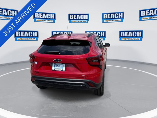 New 2026 Chevrolet Trax RS w/ Sunroof Package FWD image 7