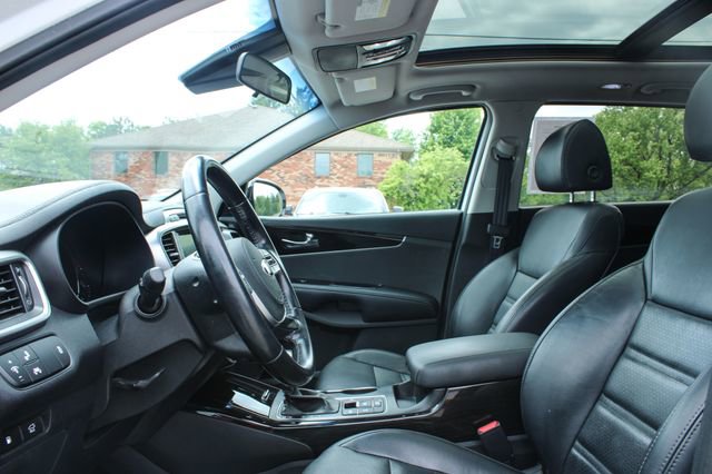 Used 2019 Kia Sorento EX AWD/4WD image 12