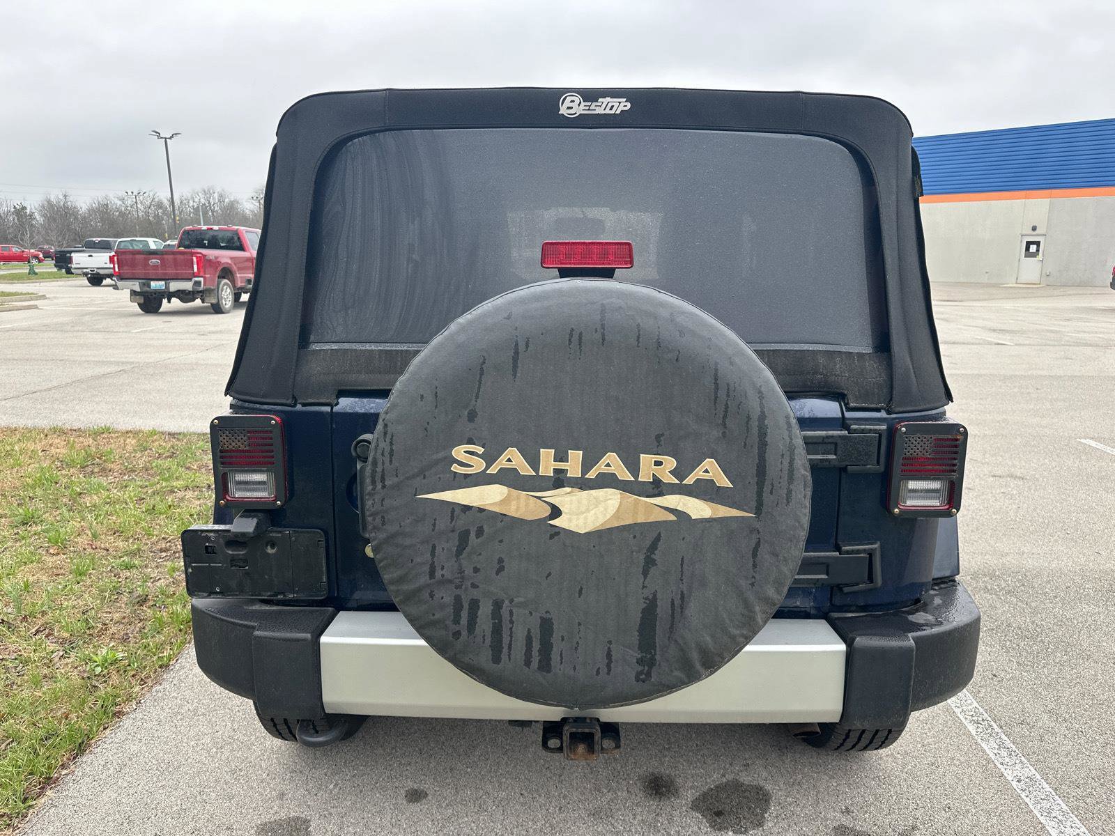 Used 2013 Jeep Wrangler Sahara w/ Connectivity Group image 14