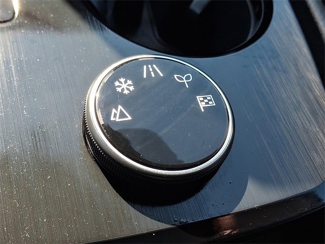 Used 2023 Nissan Rogue SV w/ SV Premium B Package image 17