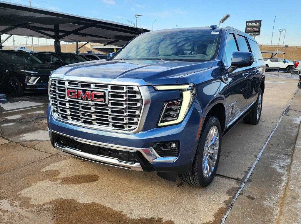 New 2026 GMC Yukon XL Denali w/ Sun & Power Step Package image 7