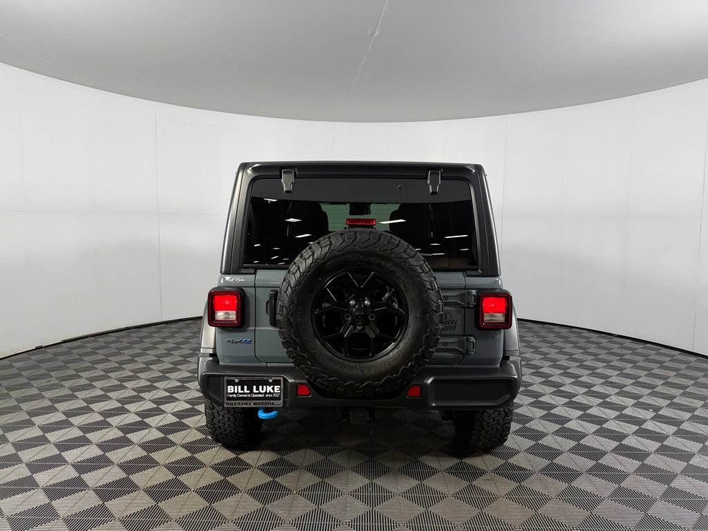 Used 2024 Jeep Wrangler Unlimited AWD/4WD image 9