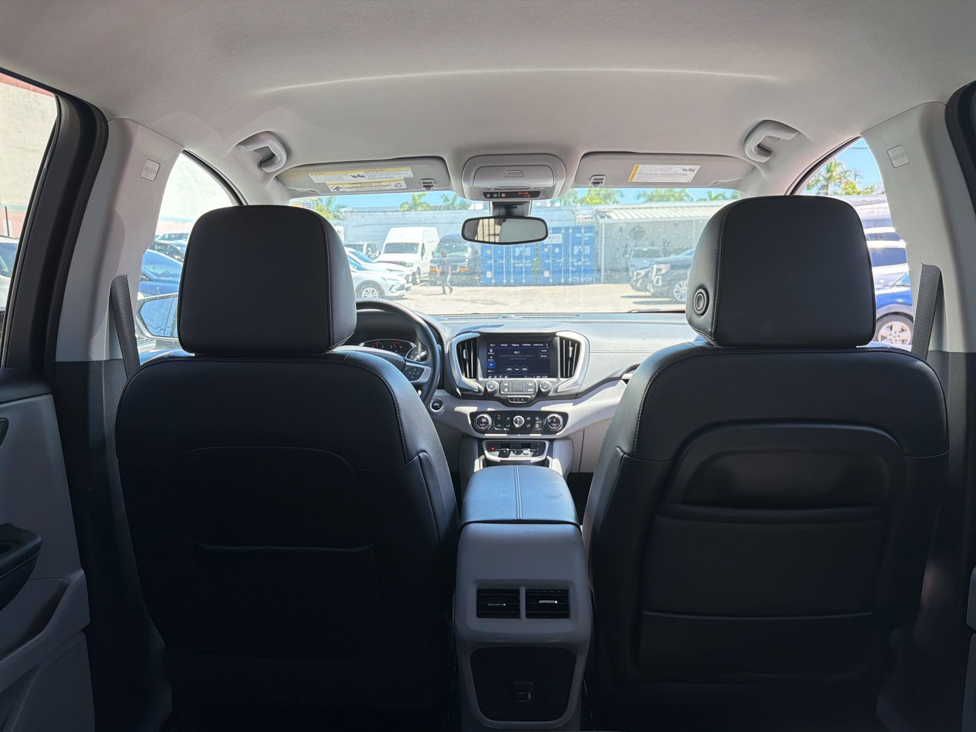 Used 2023 GMC Terrain SLT w/ LPO, Floor Liner Package FWD image 10