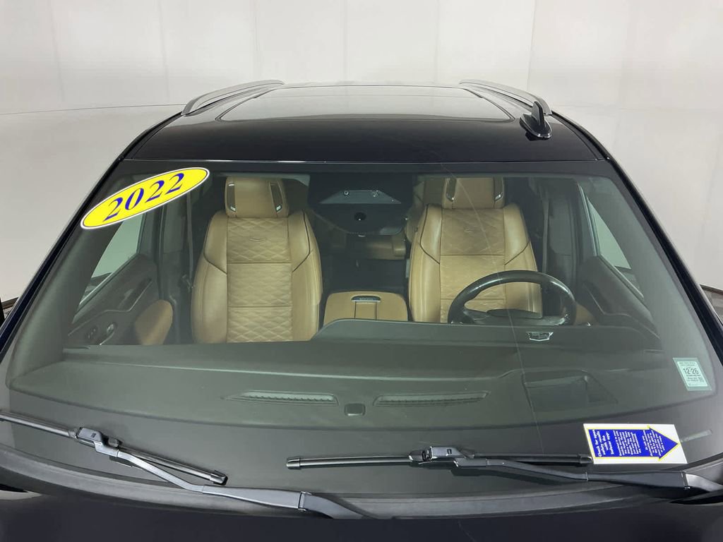 Used 2022 Cadillac Escalade Premium Luxury image 6