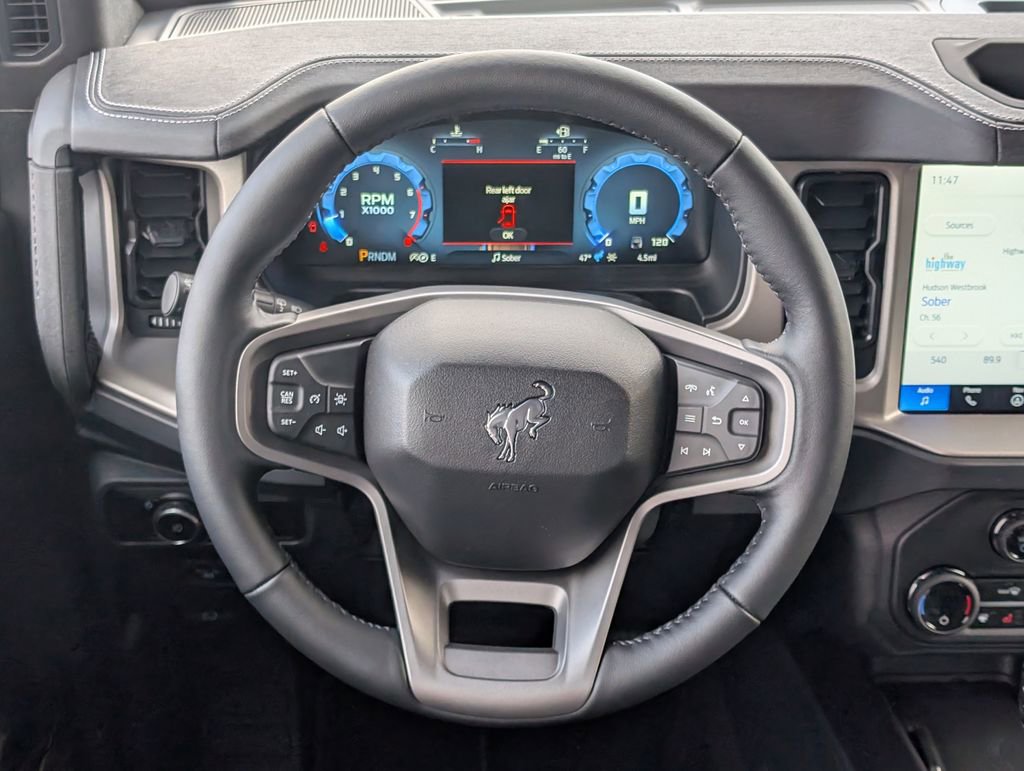New 2025 Ford Bronco Outer Banks image 9