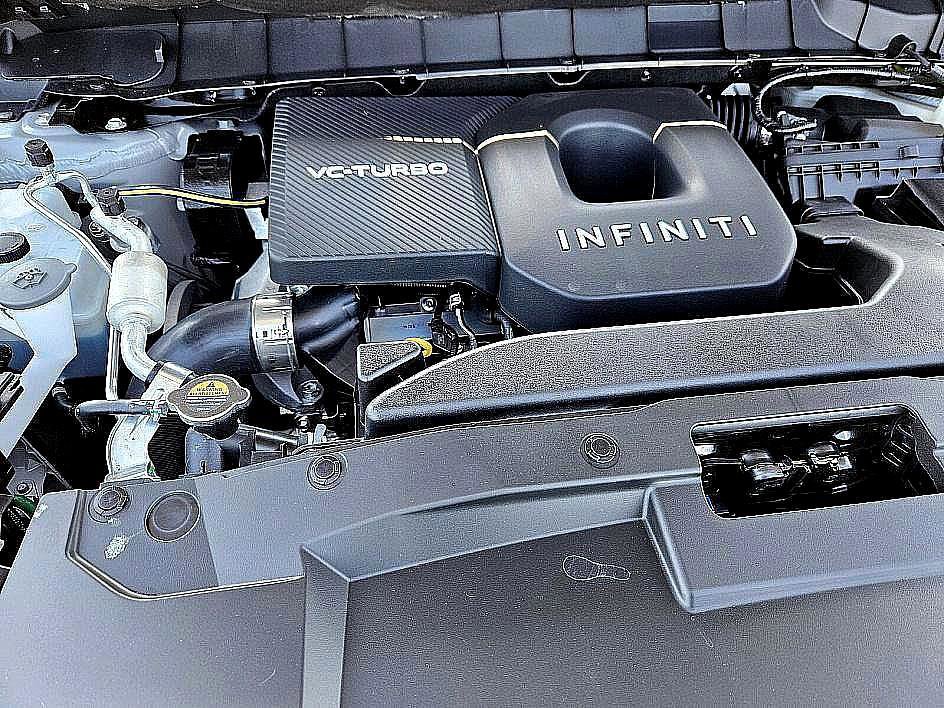 New 2026 INFINITI QX60 Luxe w/ Family Package image 16