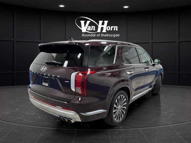 Used 2023 Hyundai Palisade Calligraphy w/ Cargo Package image 3