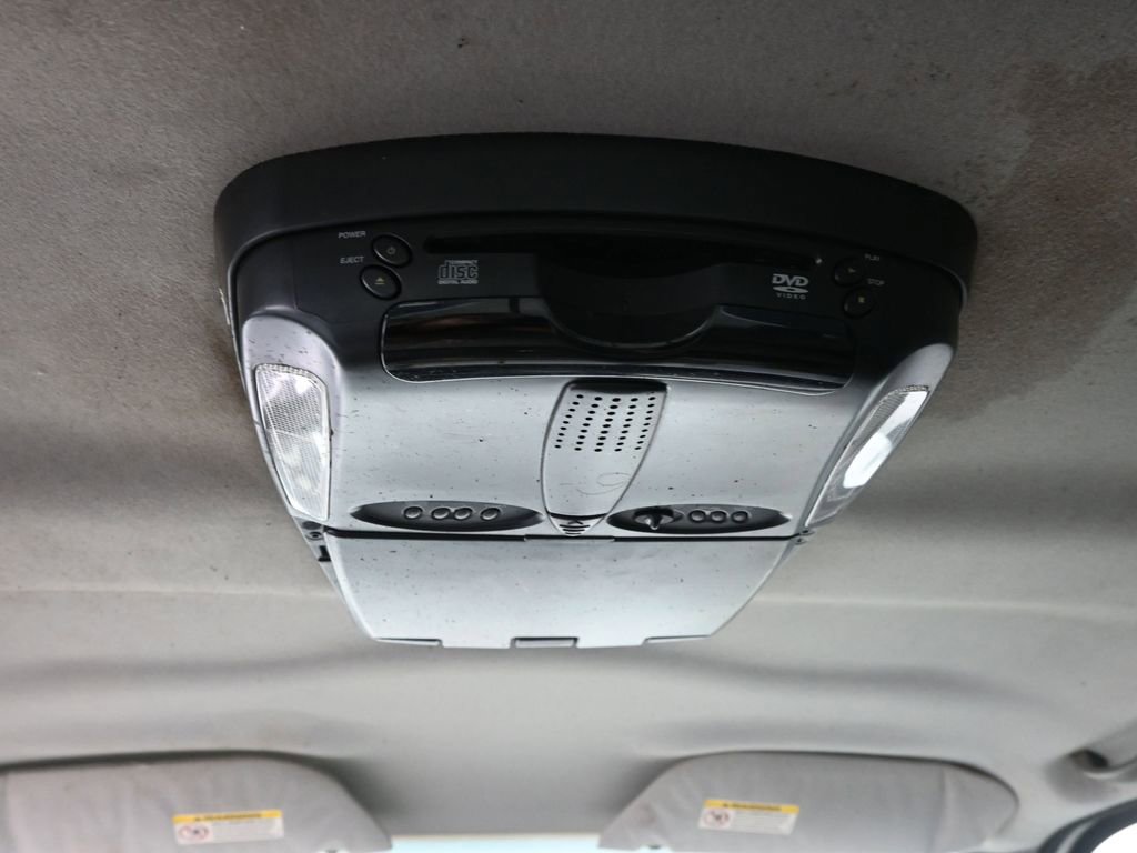 Used 2004 Ford F250 Harley-Davidson image 24