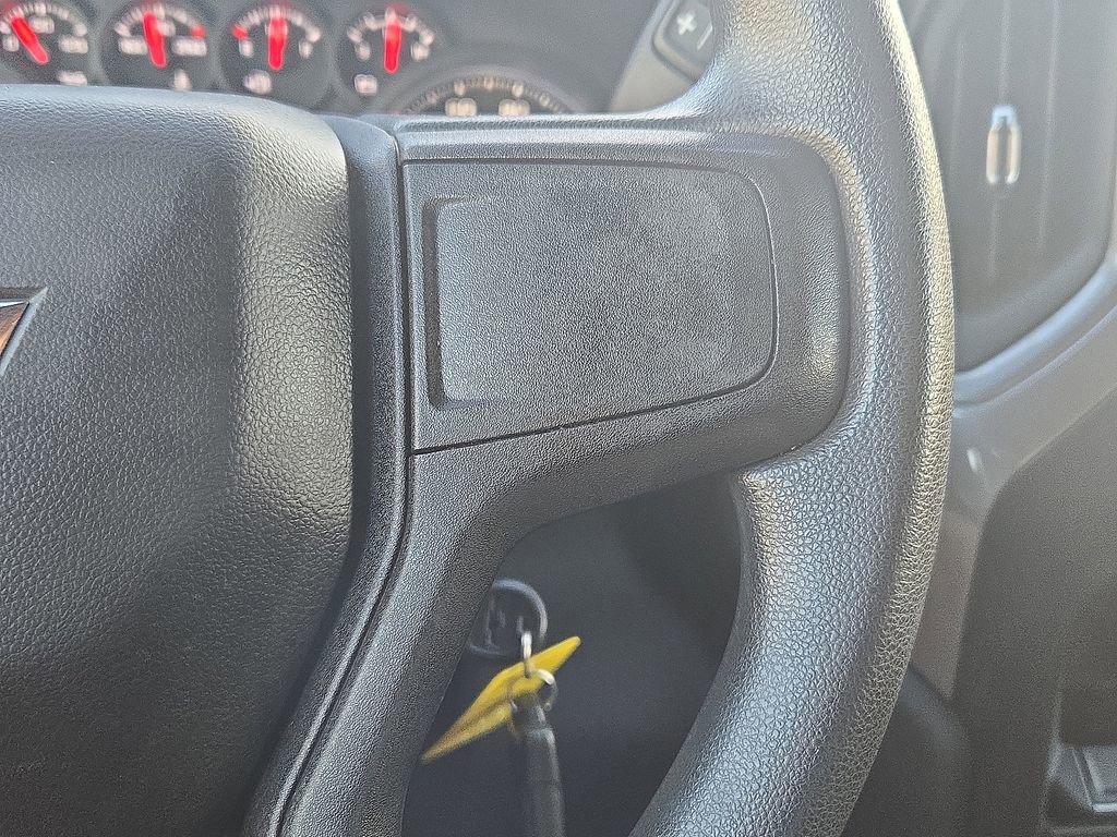 Used 2021 Chevrolet Silverado 1500 Custom image 26