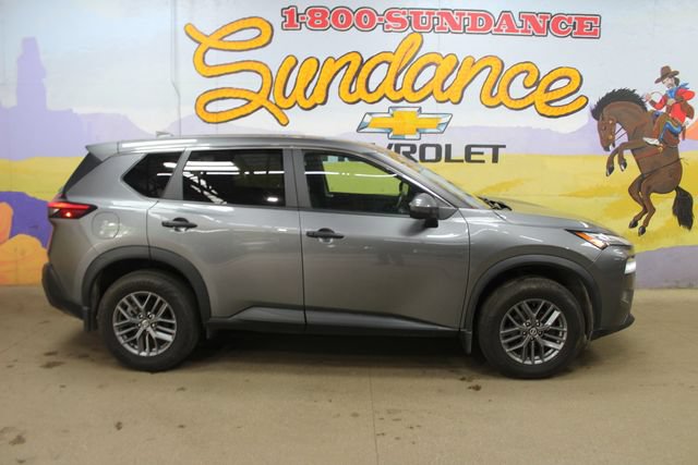 Used 2021 Nissan Rogue S AWD/4WD image 1