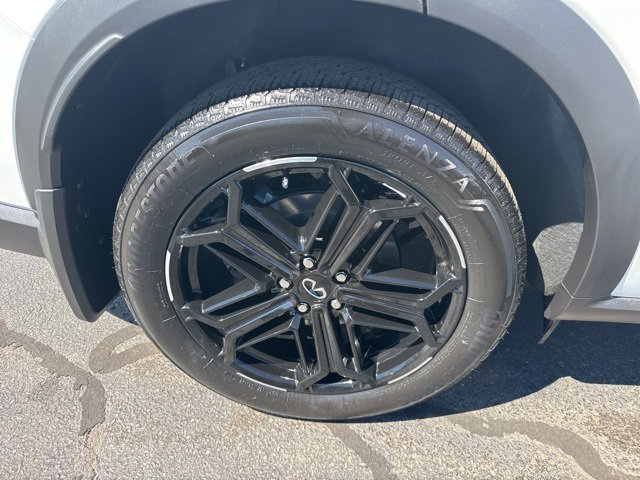 New 2026 INFINITI QX60 Luxe w/ Dark Cargo Package image 5