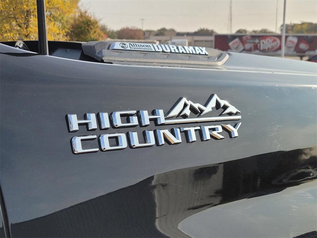 Used 2020 Chevrolet Silverado 2500 High Country w/ Z71 Off-Road Package image 7
