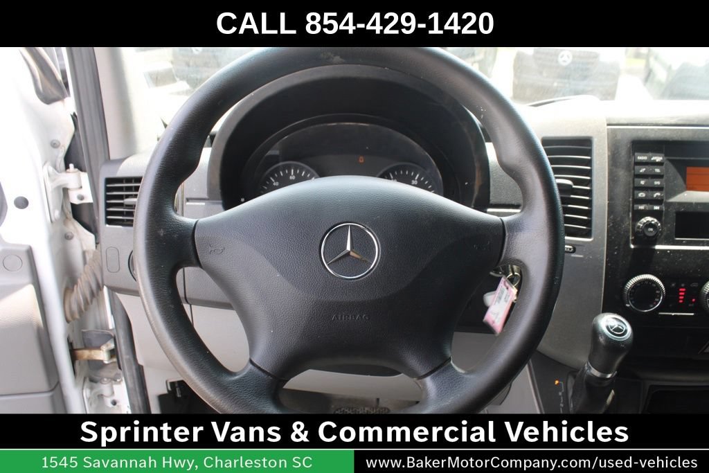 Used 2016 Mercedes-Benz Sprinter 2500 image 40