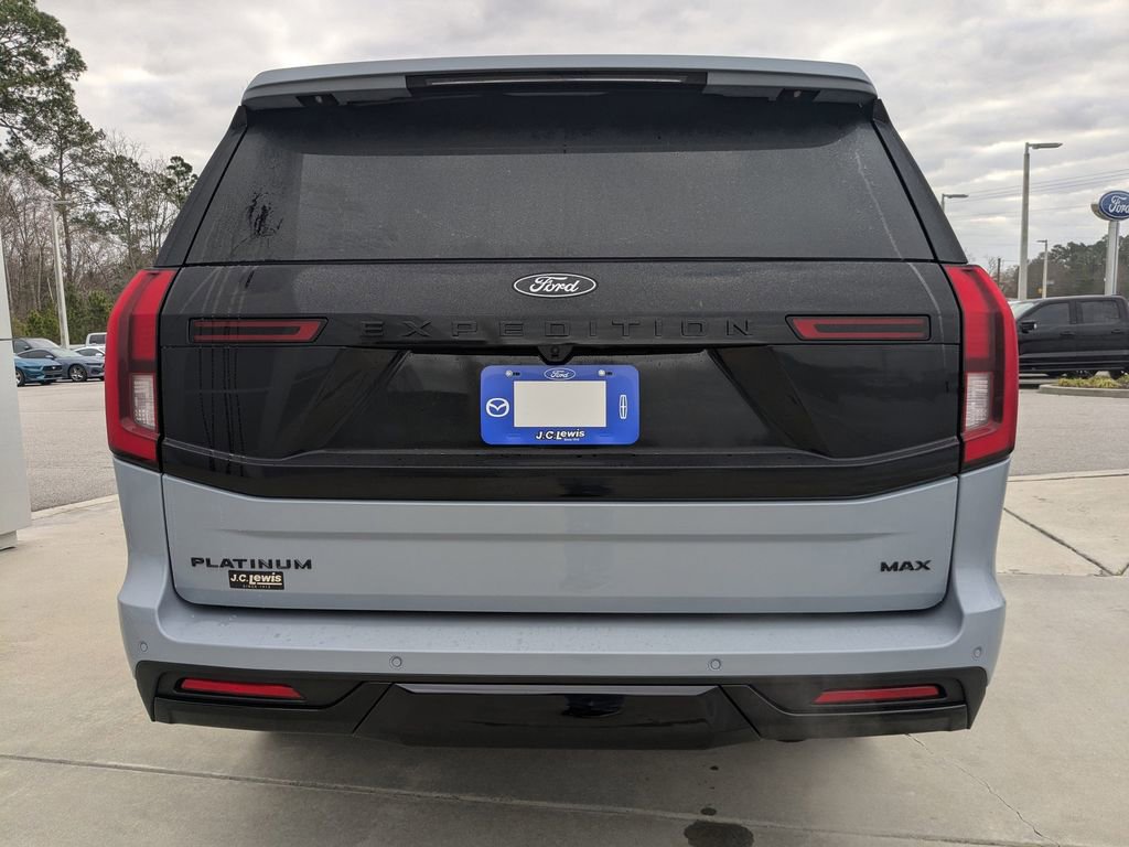 New 2026 Ford Expedition Max Platinum image 5