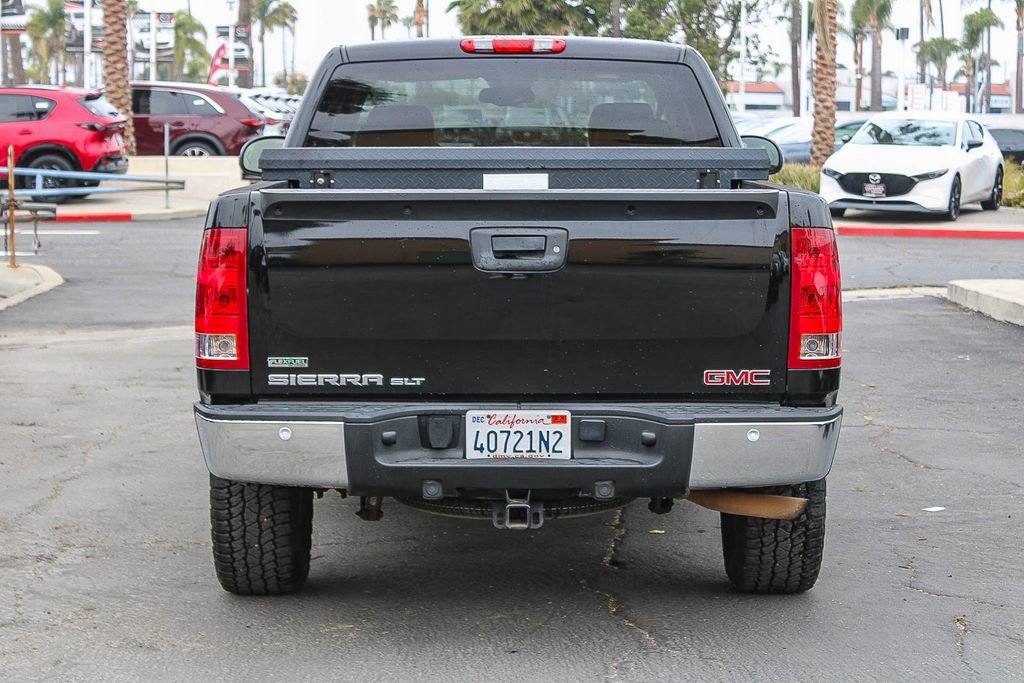 Used 2011 GMC Sierra 1500 SLT w/ SLT Convenience Package AWD/4WD image 5