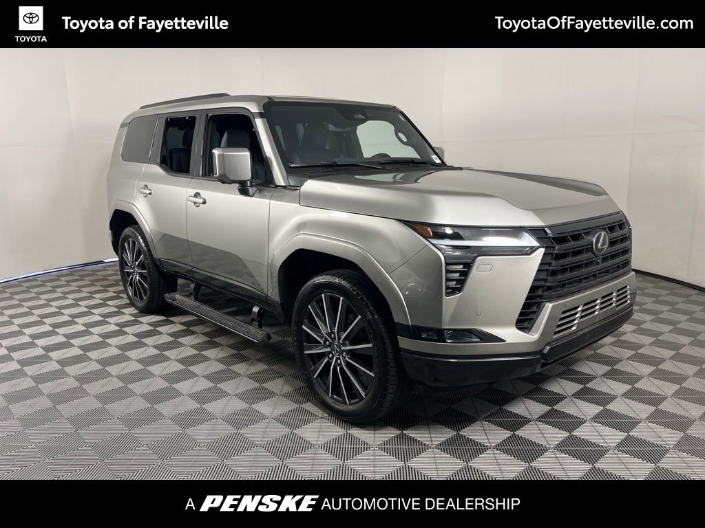 Used 2024 Lexus GX 550 550 Luxury+ w/ Cold Area Package image 17