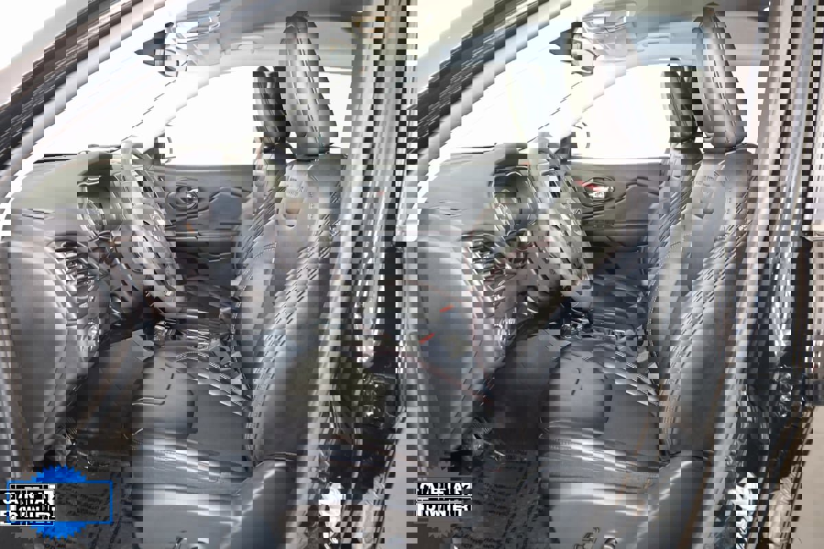 Used 2022 Jeep Cherokee Trailhawk image 10