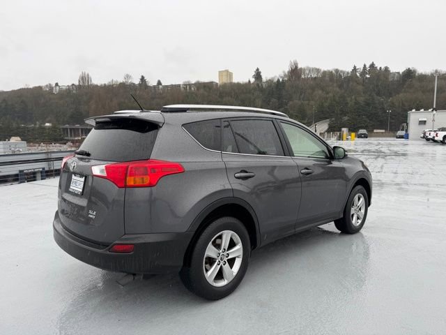 Used 2015 Toyota RAV4 XLE image 5